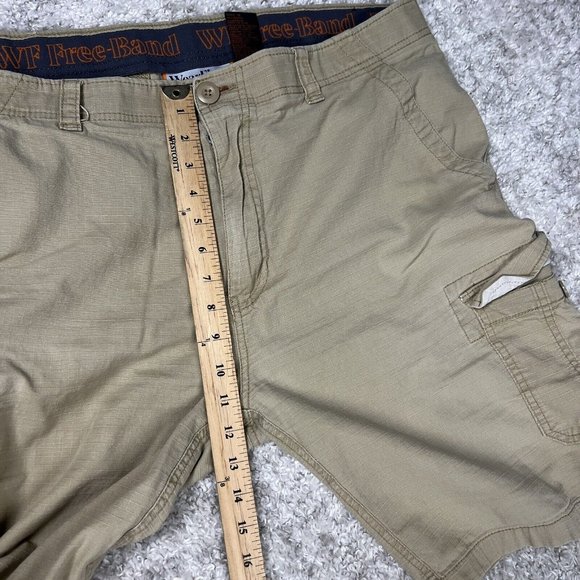 WearFirst Cargo‎ Shorts Size 40 Beige Pockets Cotton Tactical Causal Hiking - Picture 10 of 11